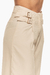 Pantalón de color beige con hebillas en la cintura, estilo ancho y elegante. Mod. Mariam Sku. 34347