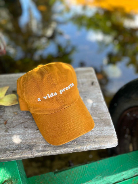 Boné a vida presta - comprar online