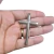 Pingente de cruz prateada de 59x36mm