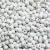 Bolas emborrachadas brancas de 6mm, utilizadas para artesanato e bijuterias.
