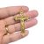 Pingente de cruz dourado com imagem de Cristo