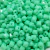 Beads quadrados passantes leitosos na cor verde, medindo 10x10mm