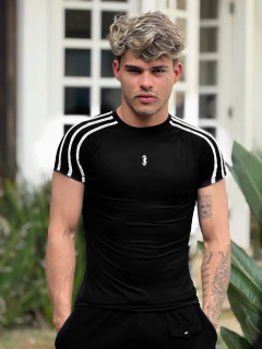 CAMISETA RAGLAN KEVIN ETHAN - comprar online