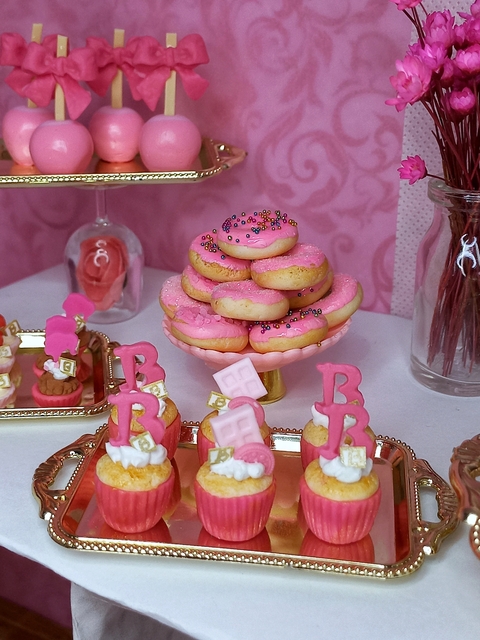 Banner da categoria Betty Pink