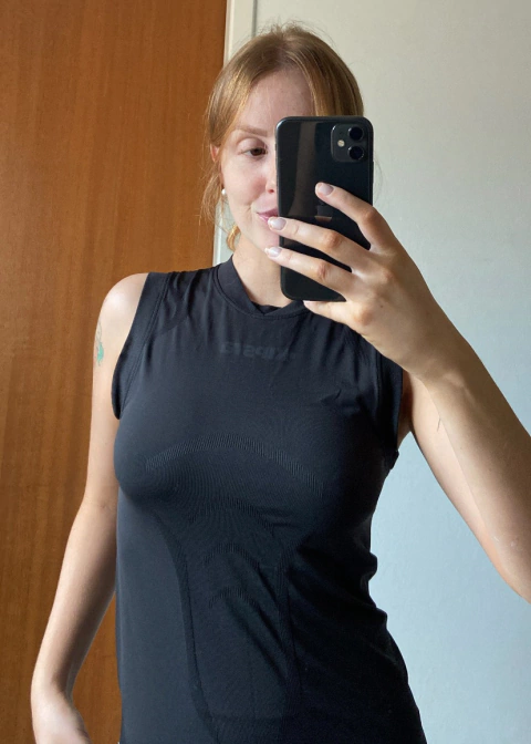 Regata Preta Alongada