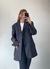 Blazer Oversized Risca de Giz Cinza Chumbo oversized - O Brechó Que Me Faltava 