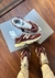 Imagem do New Balance 9060 Washed Burgundy