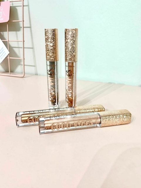 Sombra Líquida Good Vibes- Lua e Neve