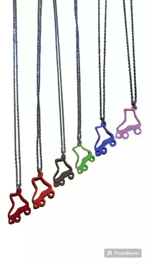 CADENAS CON DIJE DE ACRILICO