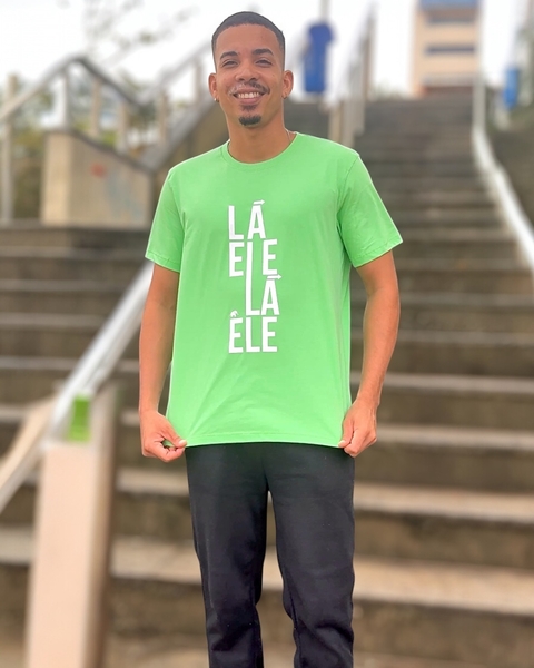 Lá Ele - Camisa Básica - Verde Claro - comprar online