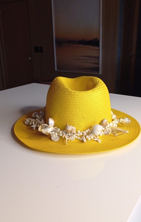 Chapéu Yellow Bordado - comprar online