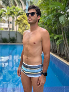 Sunga Infantil Burst Rainbow na internet