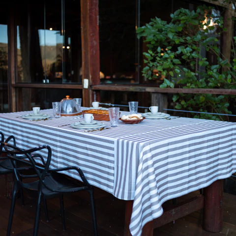 Toalha de mesa em linho rústico listras - bege - comprar online