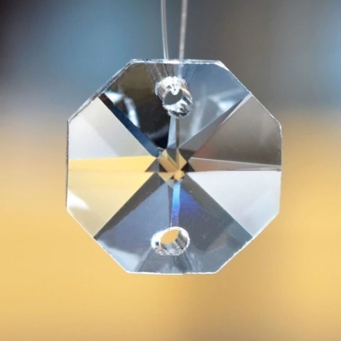 Castanhas de vidro transparente