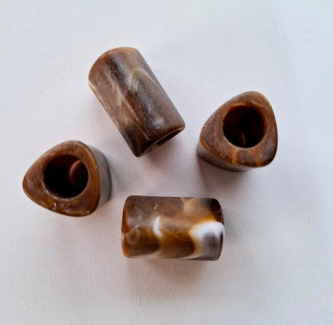 Resina Tubo Triangular 19x29mm