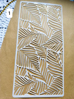 Stencils 24cm na internet