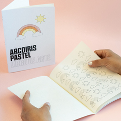 LIBRO DE ARTE "ARCOIRIS PASTEL" - comprar online