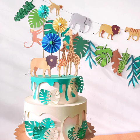 DECO TORTA "SELVA CON ANIMALITOS DE PAPEL"