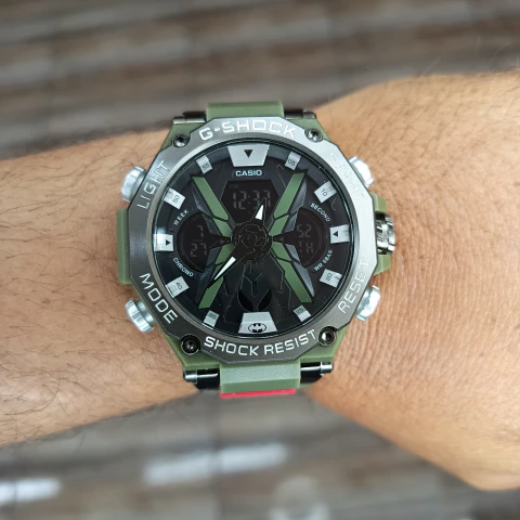 Relógio G-shock Batman Verde 50MM