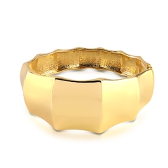 BRACELETE DOURADO COM DESIGN GEOMÉTRICO