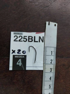 Anzuelo en sobre serie 225 BLN - tienda online