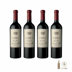 Cuatro botellas de vino tinto "The President's Malbec" de Escorihuela Gascón, cada una de 750cc.