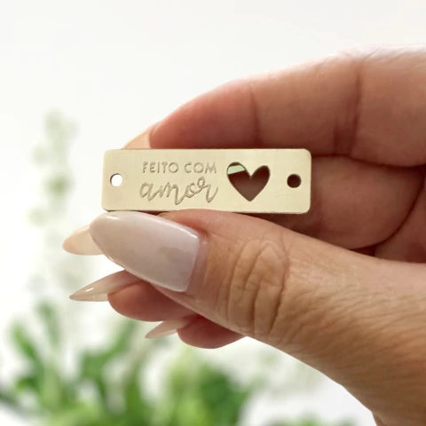 Etiqueta Sint. Metalizado 4,0x1,2cm - "Feito com Amor" (Ref 05 B) Sem personalização - comprar online