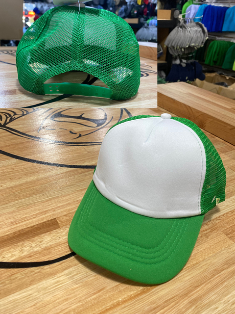 Trucker Poliéster Frente Blanco Infantil // VERDE BENETTON