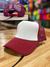 Trucker Poliester Frente Blanco // BORDO - comprar online