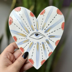 Coração de parede pintado à mão - comprar online