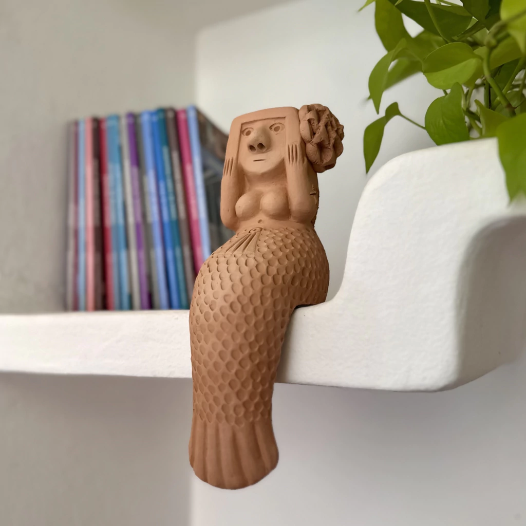 Sereia Sentada - Mano de Baé