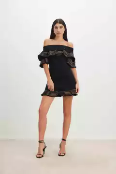 VESTIDO CURTO BABADO SKAZI