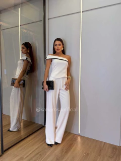 CONJUNTO TOP OMBRO ASSIMÉTRICO on internet