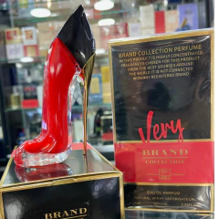 BRAND COLLECTION 297 (inspiração very good girl) na internet