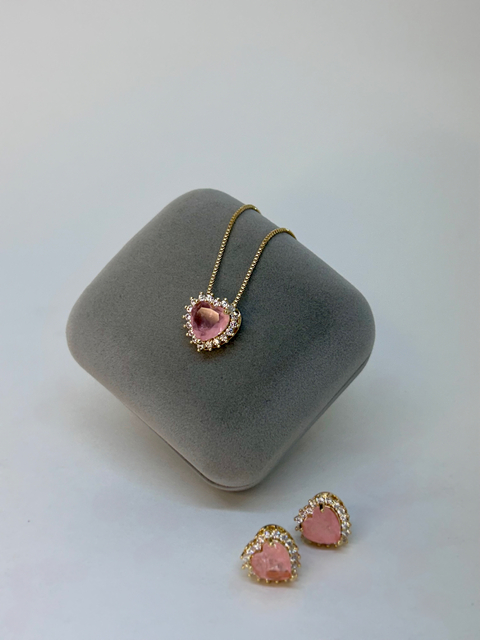 Conjunto coração rosado