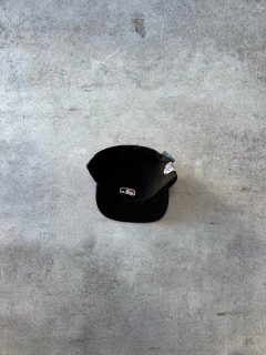 GORRA CERRADA PREMIUM en internet