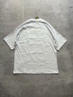 Remera SHATO PREMIUM en internet