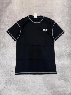 Remera oversize cuello bordado - comprar online