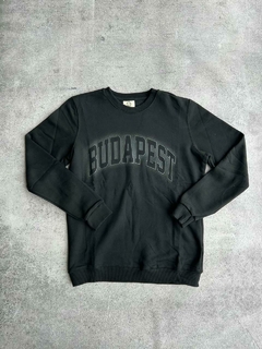 Buzo Oversize Budapest negro - comprar online