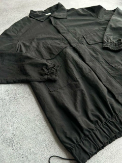 Campera rompeviento Premium raices en internet