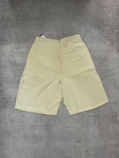 Bermuda Sastrera CREMA en internet