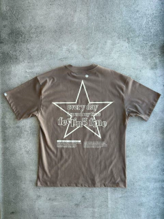 Remera premium el don en internet