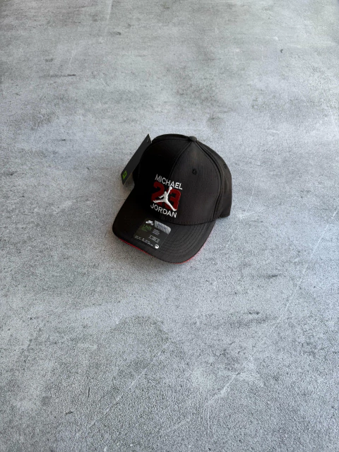 Gorra premium regulable jordan