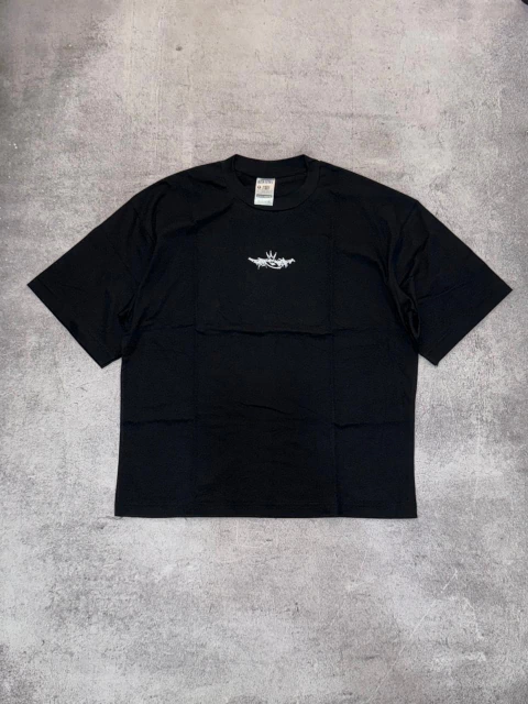 Remera boxy brt grafity - comprar online