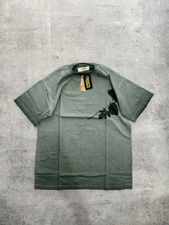 Remera Kazuma rosa - comprar online