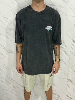 Remera washed oversize imperia