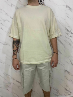 Remera oversize costura
