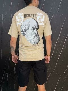 Remera Oversize socrates - comprar online