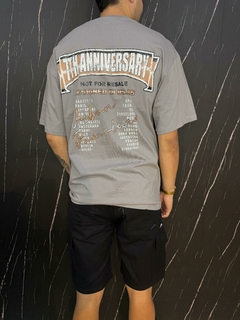 Remera Oversize the club - comprar online