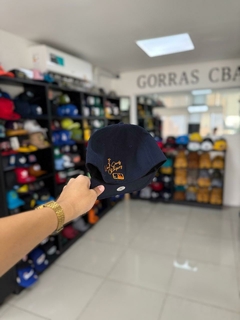 GORRA PREMIUM CERRADA - comprar online